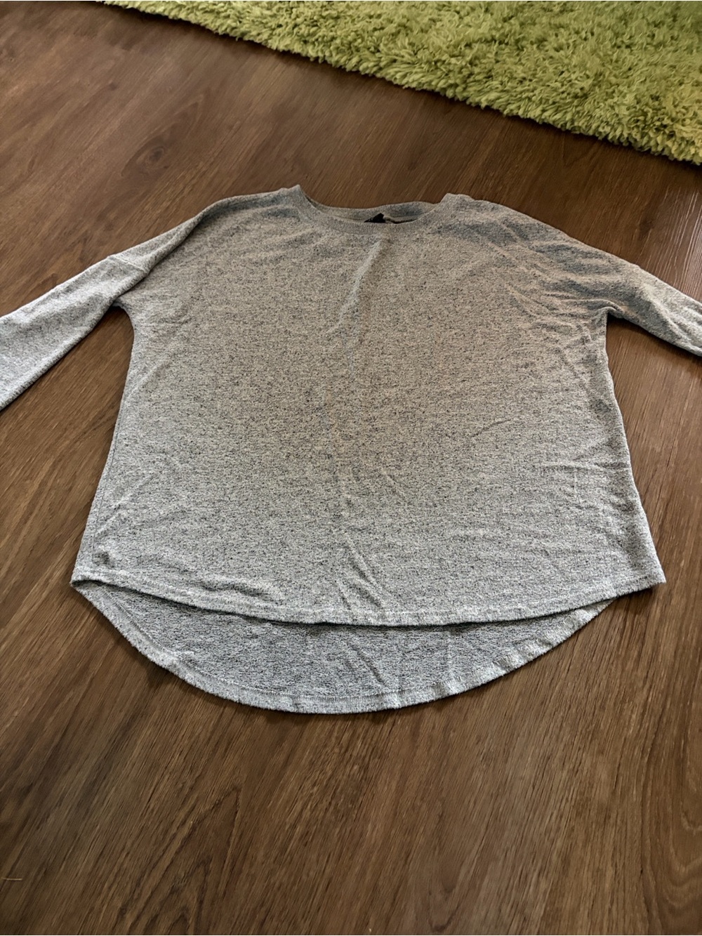 Free Press Gray Long-Sleeve Crewneck Women's Top - medium